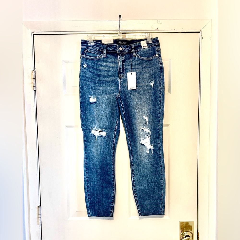 Judy Blue Dark Wash Distressed Skinny Jeans